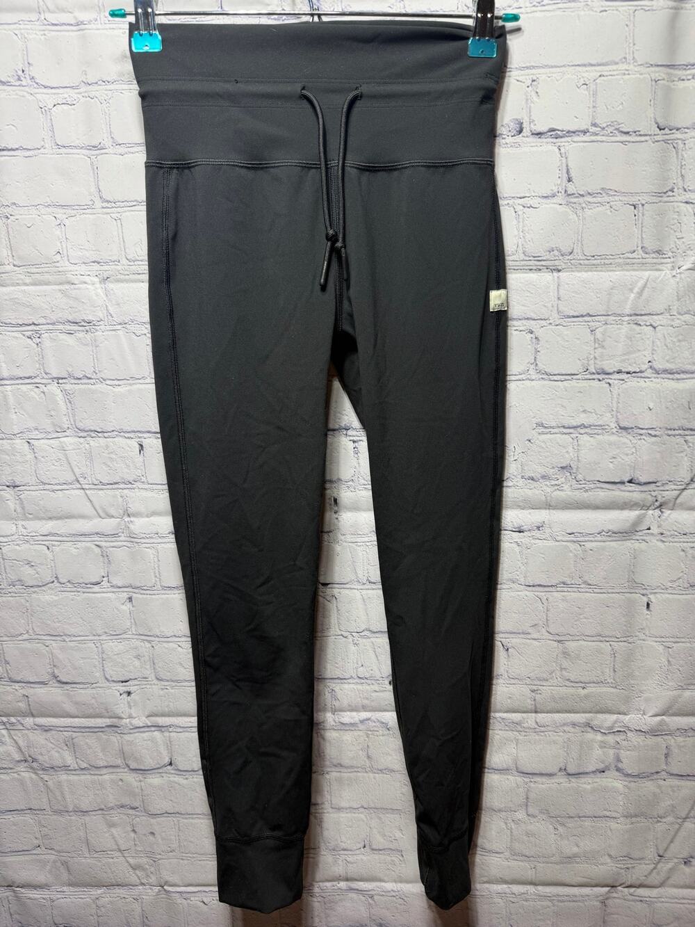 Vuori Daily Legging Black Sz S Athleisure Preppy Casual